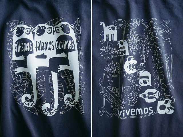 MACACO(猿)Tシャツ-olhamos(見よう)falamos(言おう)ouvimos(聞こう)-hinolismo-迷えるネイビー