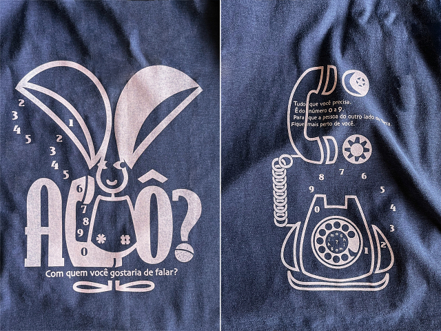 オレリャォンと黒電話Tシャツ-アロー？もしもし-hinolismo-迷えるネイビー実例集