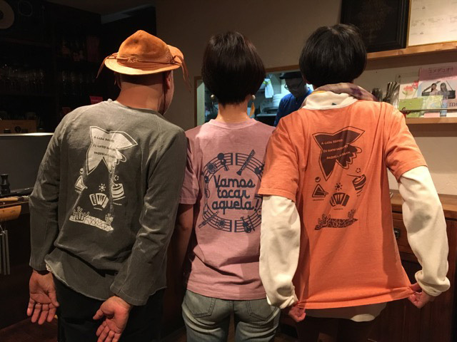 hinolismo迷えるＴシャツNordeste(ノルデスチ)とRoda(ホーダ)